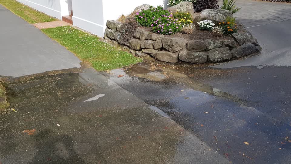 The photograph attached to this water supply report