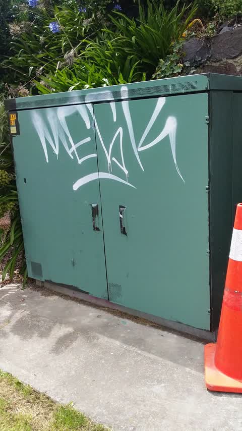 Graffiti, a report photo
