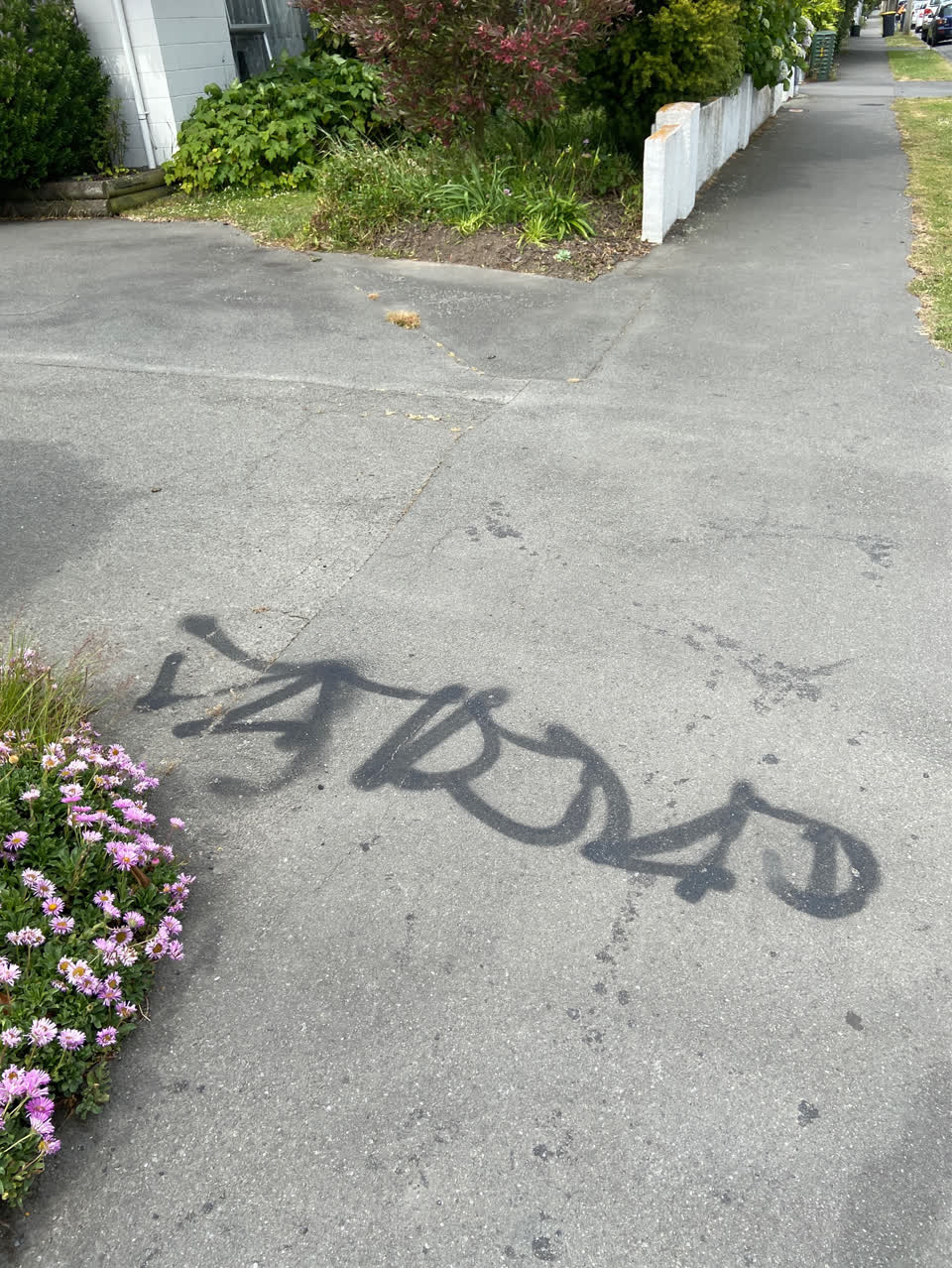 The photograph attached to this graffiti report