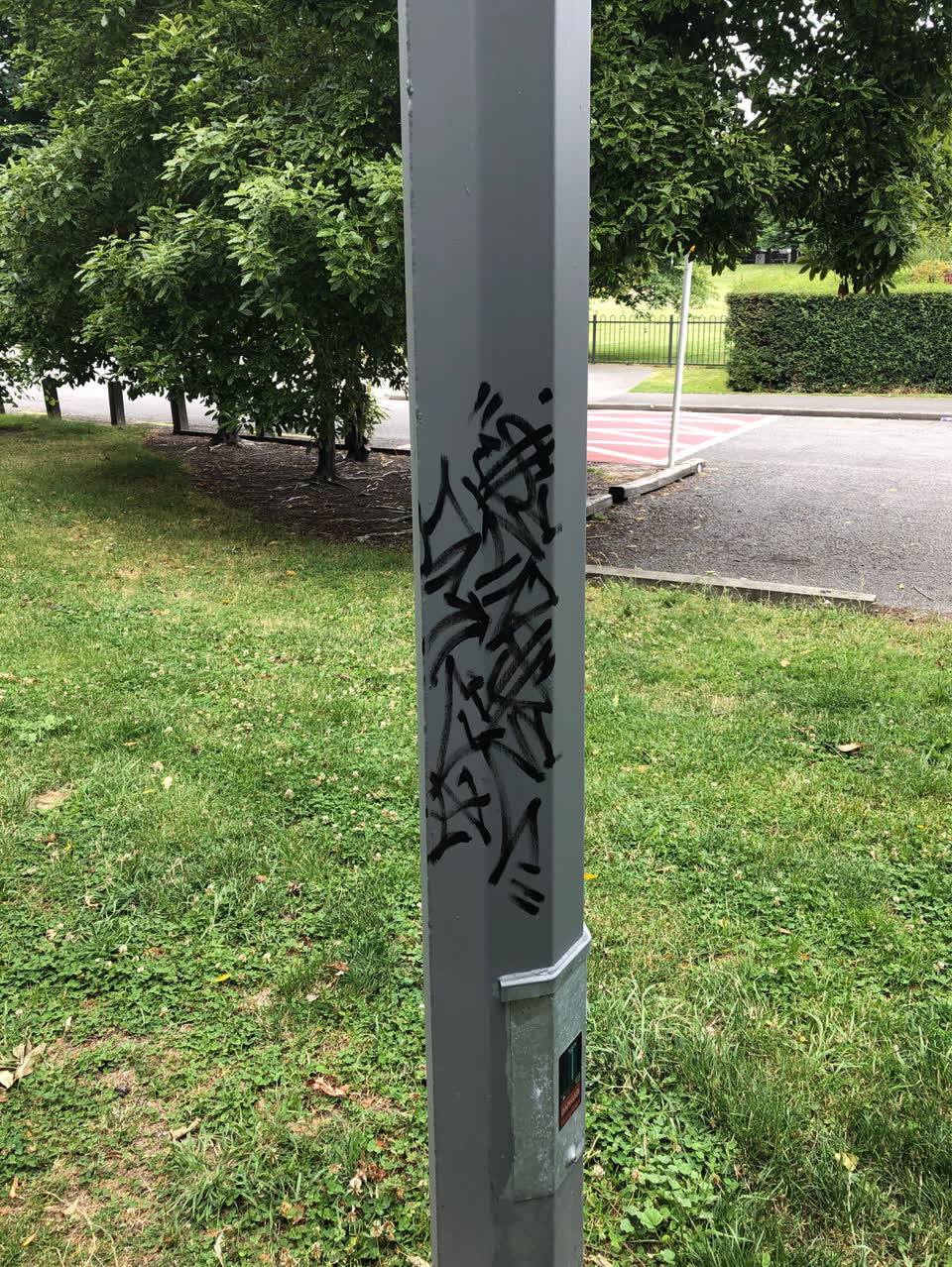 The photograph attached to this graffiti report