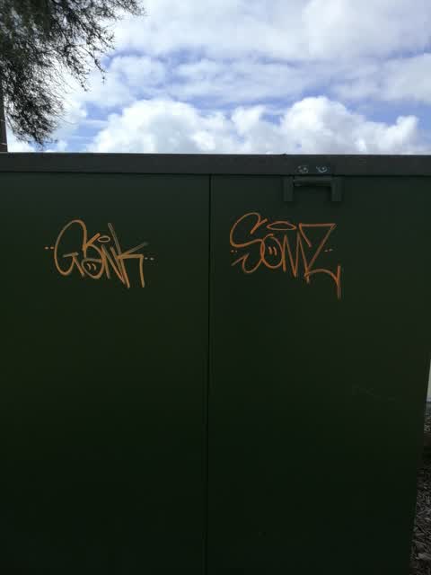Graffiti, a report photo