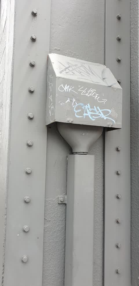 Graffiti — a report photo