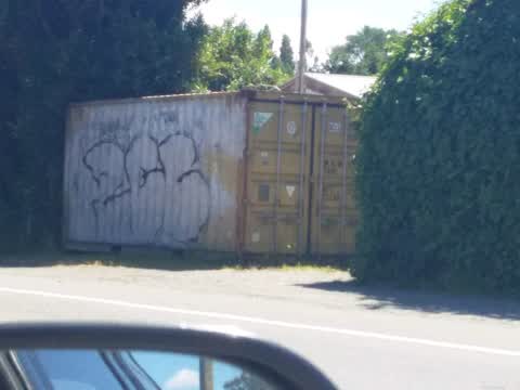 Graffiti, a report photo