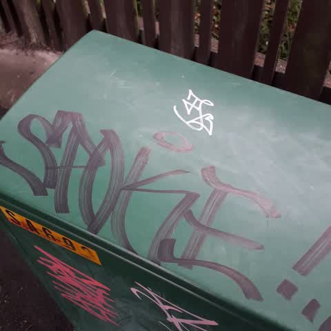 Graffiti, a report photo