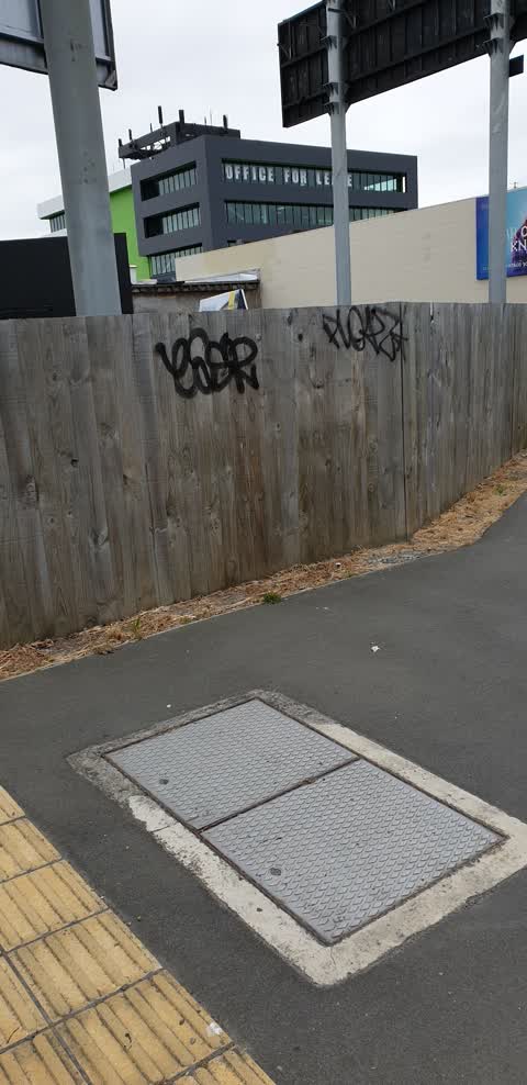 Graffiti, a report photo