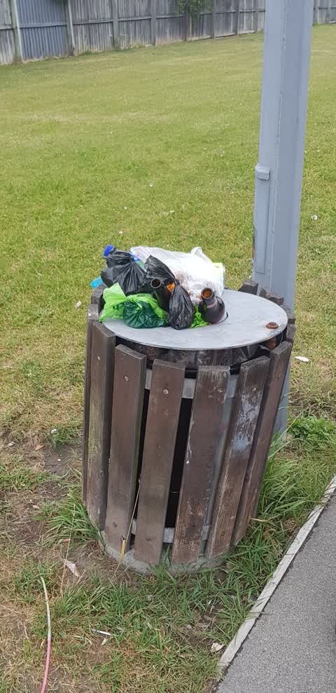 Rubbish/Recycling — a report photo