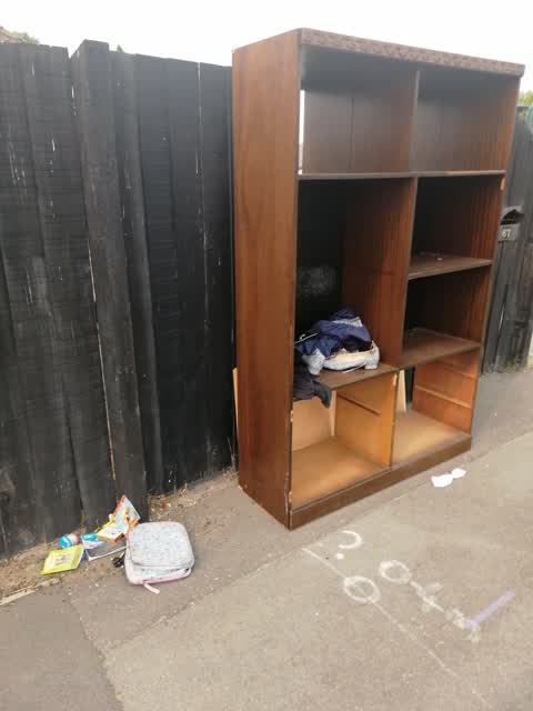 Rubbish/Recycling, a report photo