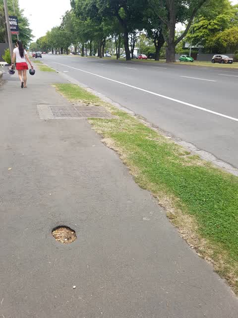 Roading/Streets, a report photo