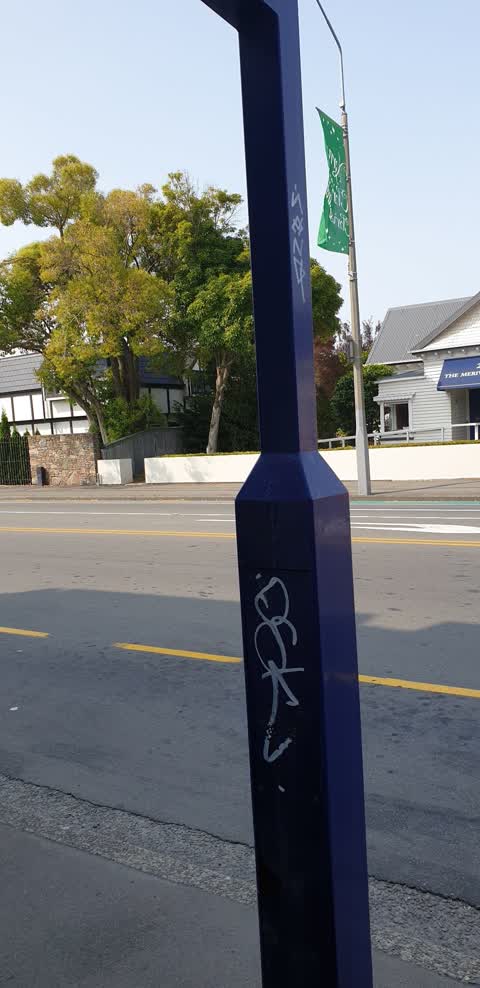 Graffiti, a report photo