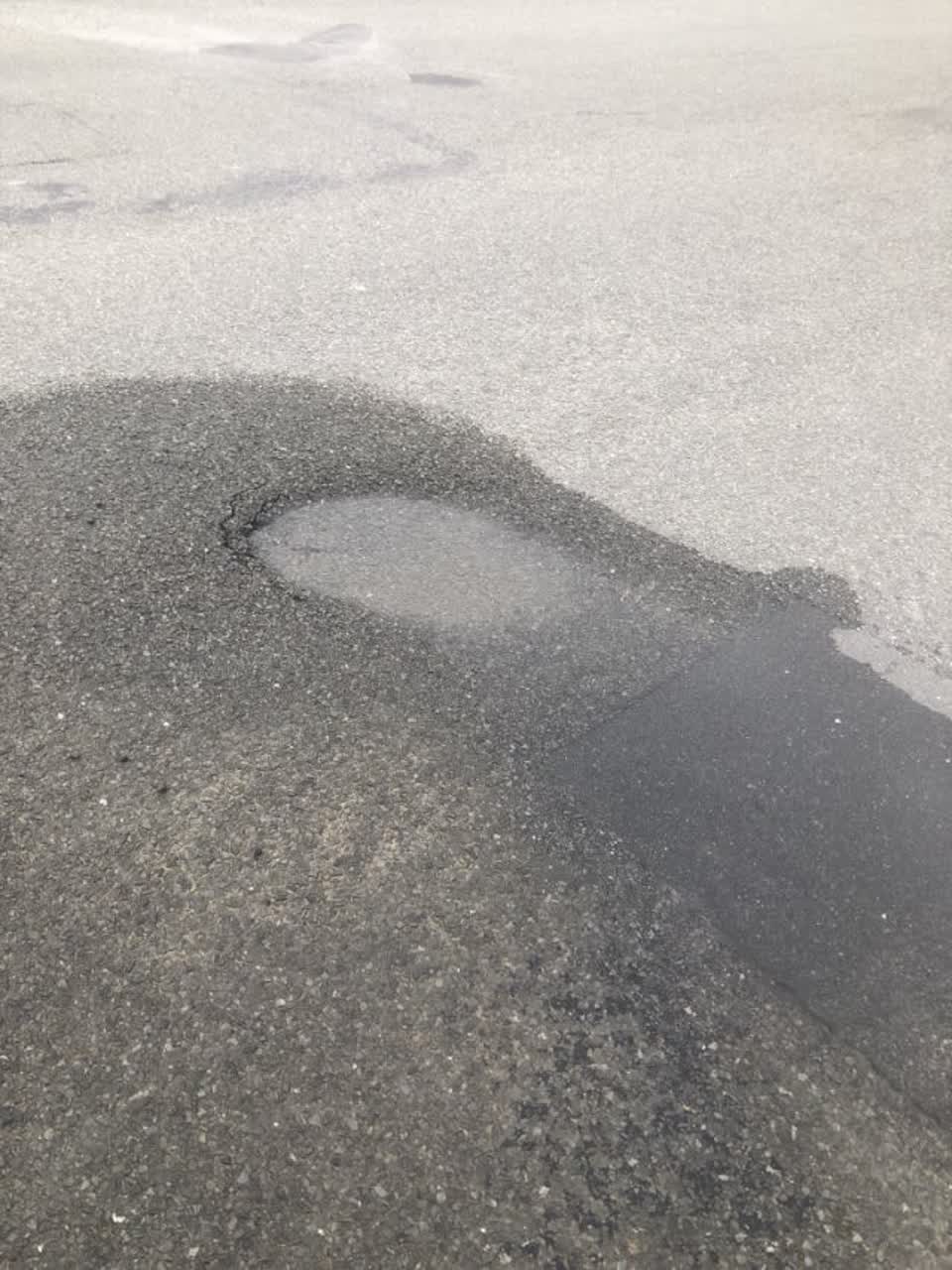The photograph attached to this roading/streets report