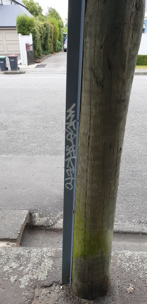 Graffiti, a report photo
