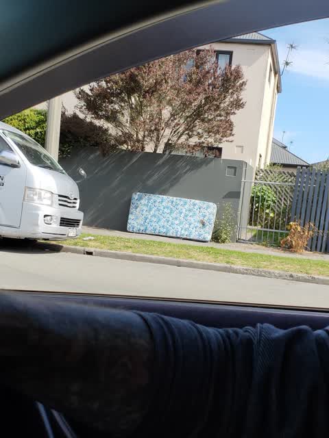 Rubbish/Recycling, a report photo