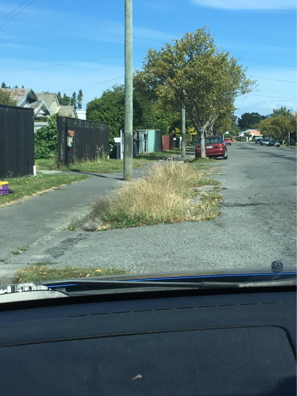 The photograph attached to this roading/streets report