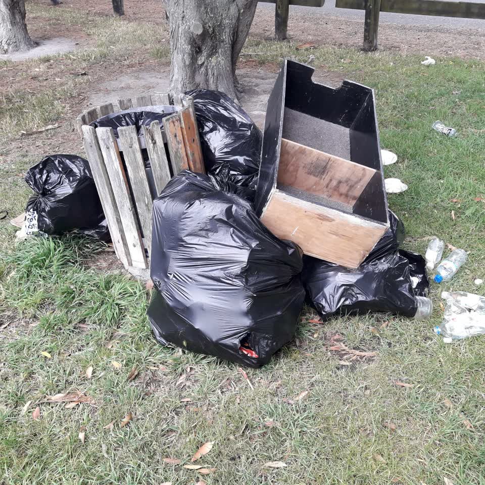 The photograph attached to this parks report