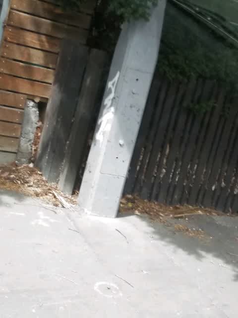 Graffiti, a report photo