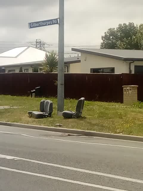 Roading/Streets, a report photo