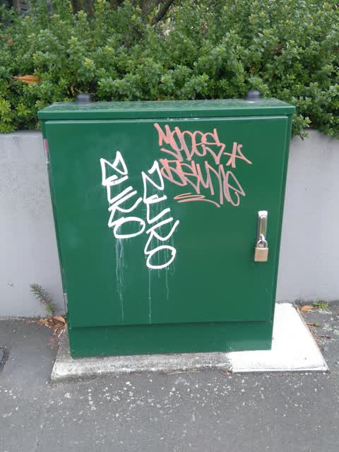 Graffiti, a report photo