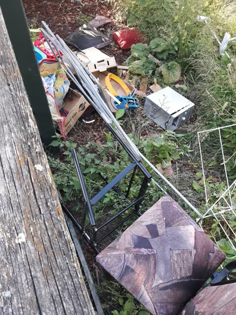 Rubbish/Recycling — a report photo