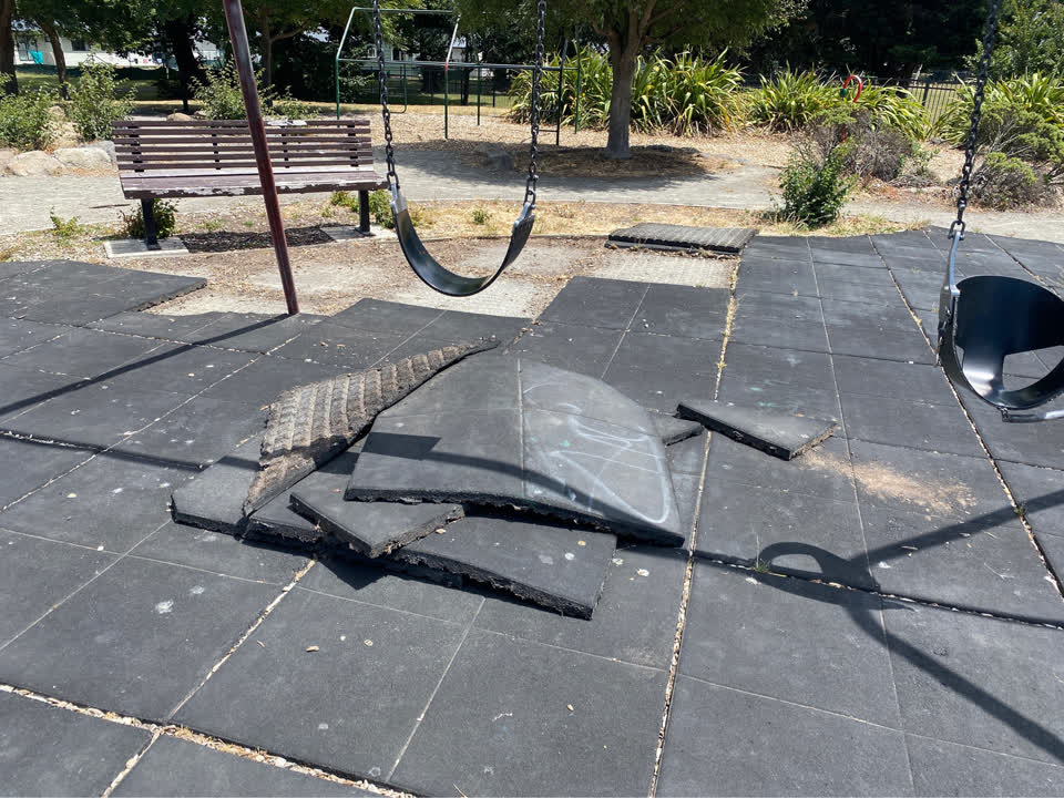 The photograph attached to this parks report