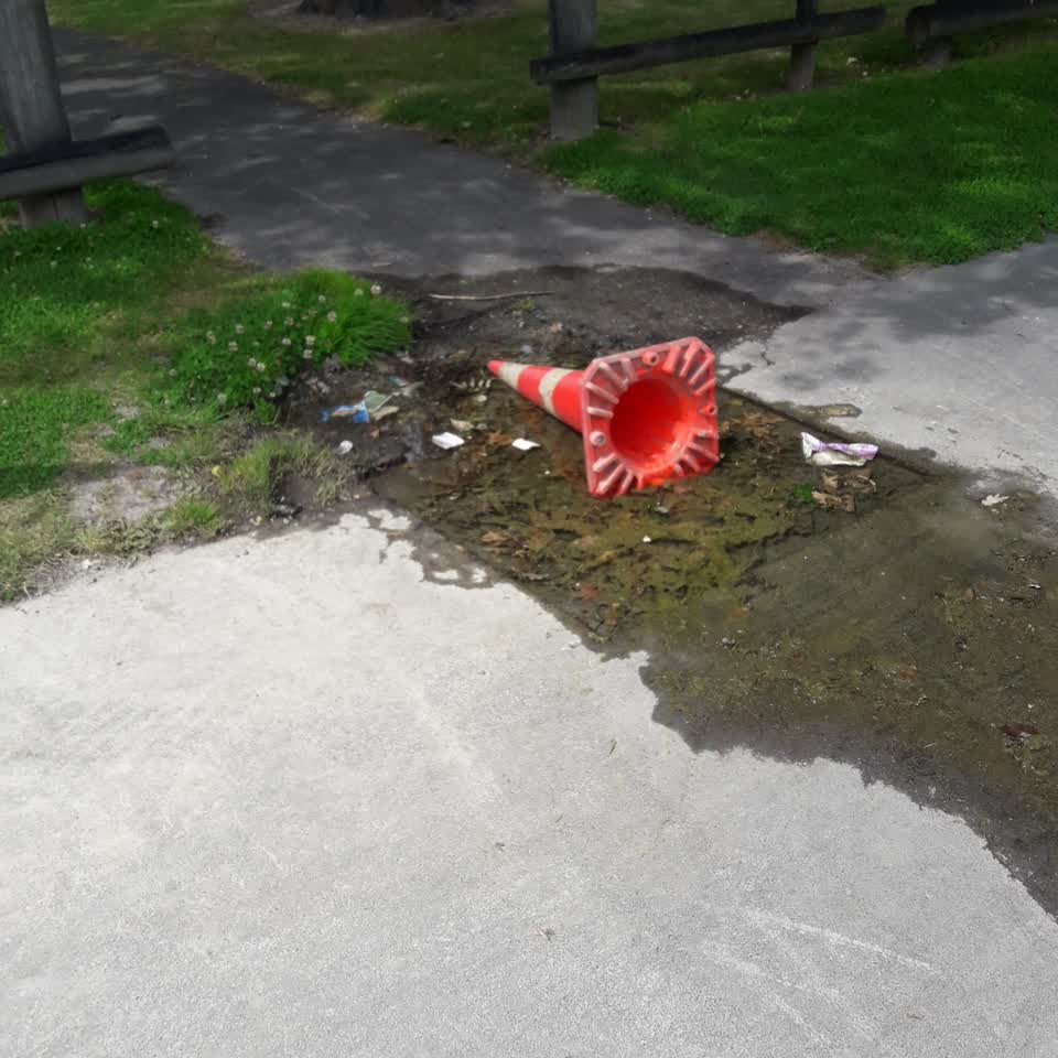 The photograph attached to this water supply report