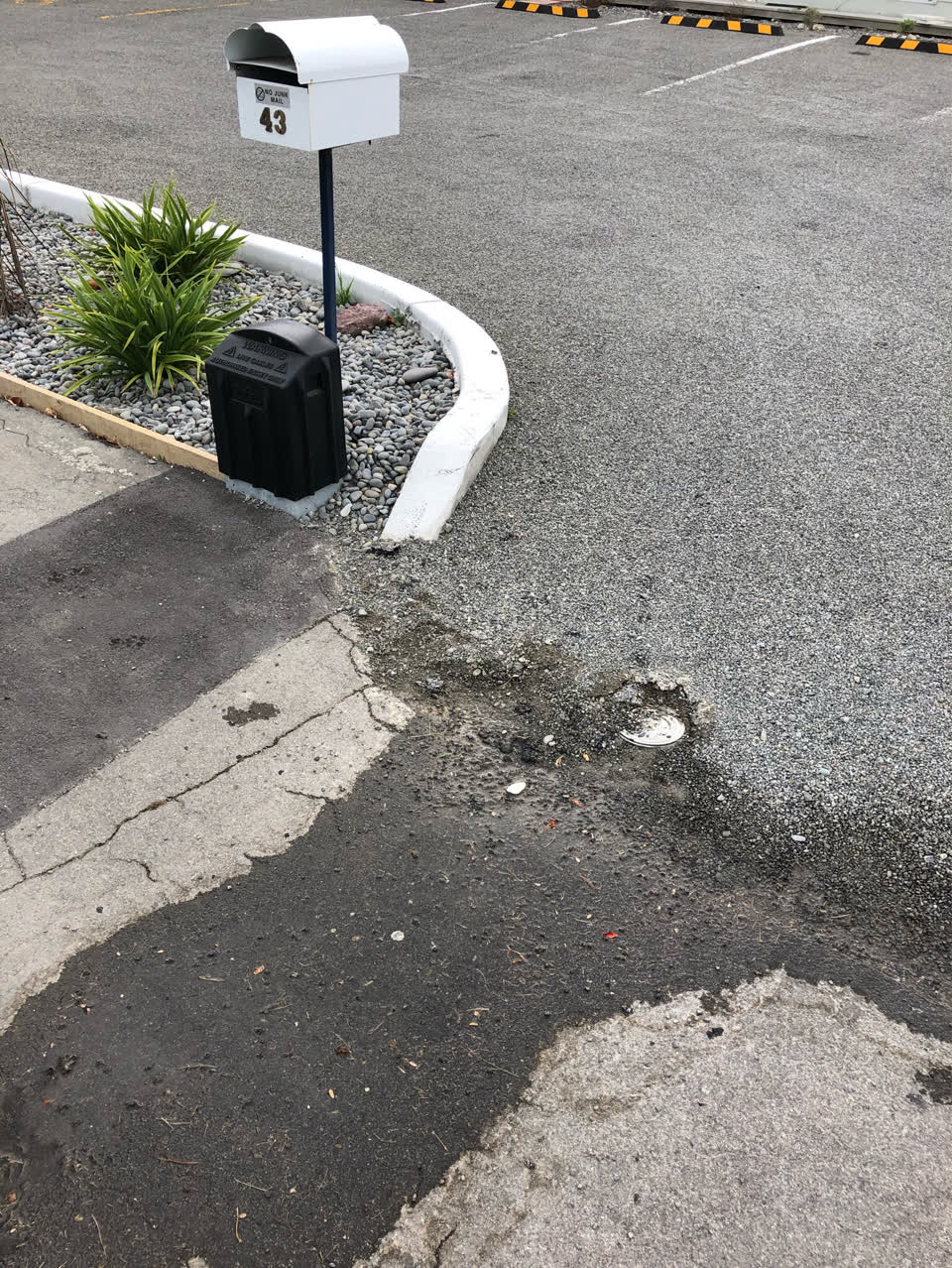 The photograph attached to this water supply report