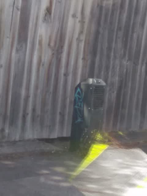 Graffiti, a report photo