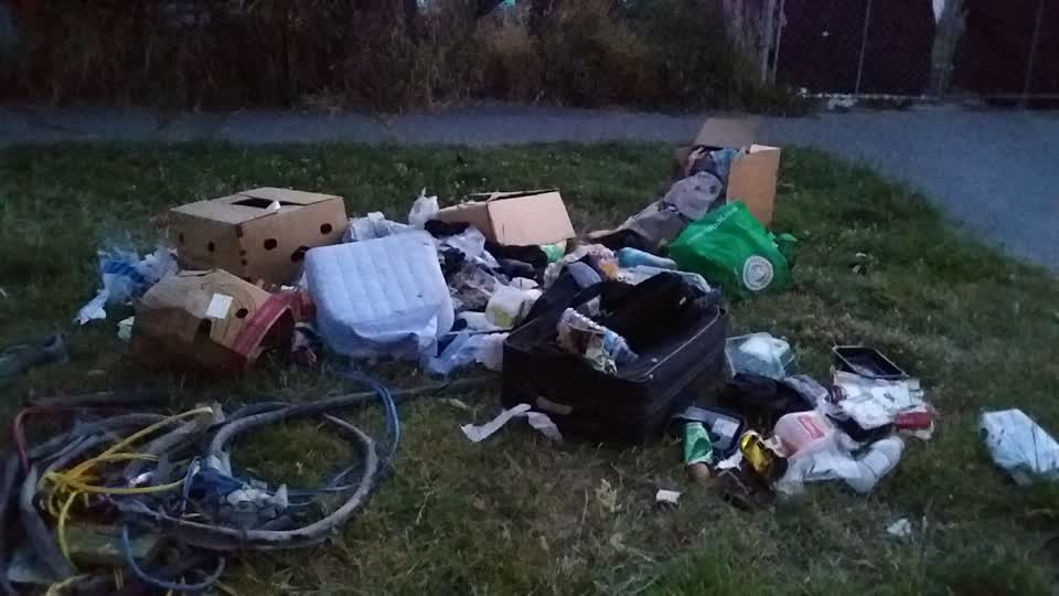 The photograph attached to this rubbish/recycling report