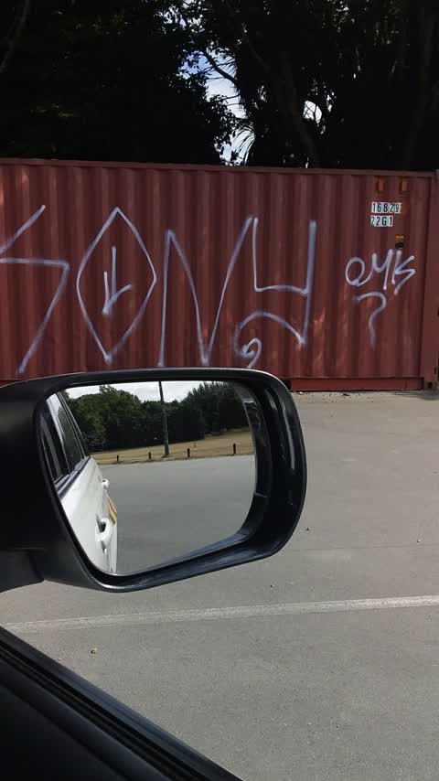 Graffiti — a report photo