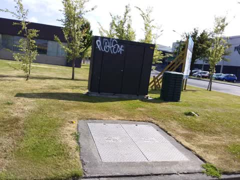 Graffiti, a report photo