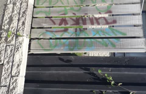 Graffiti, a report photo
