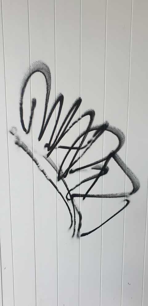 Graffiti, a report photo