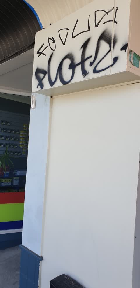 Graffiti, a report photo