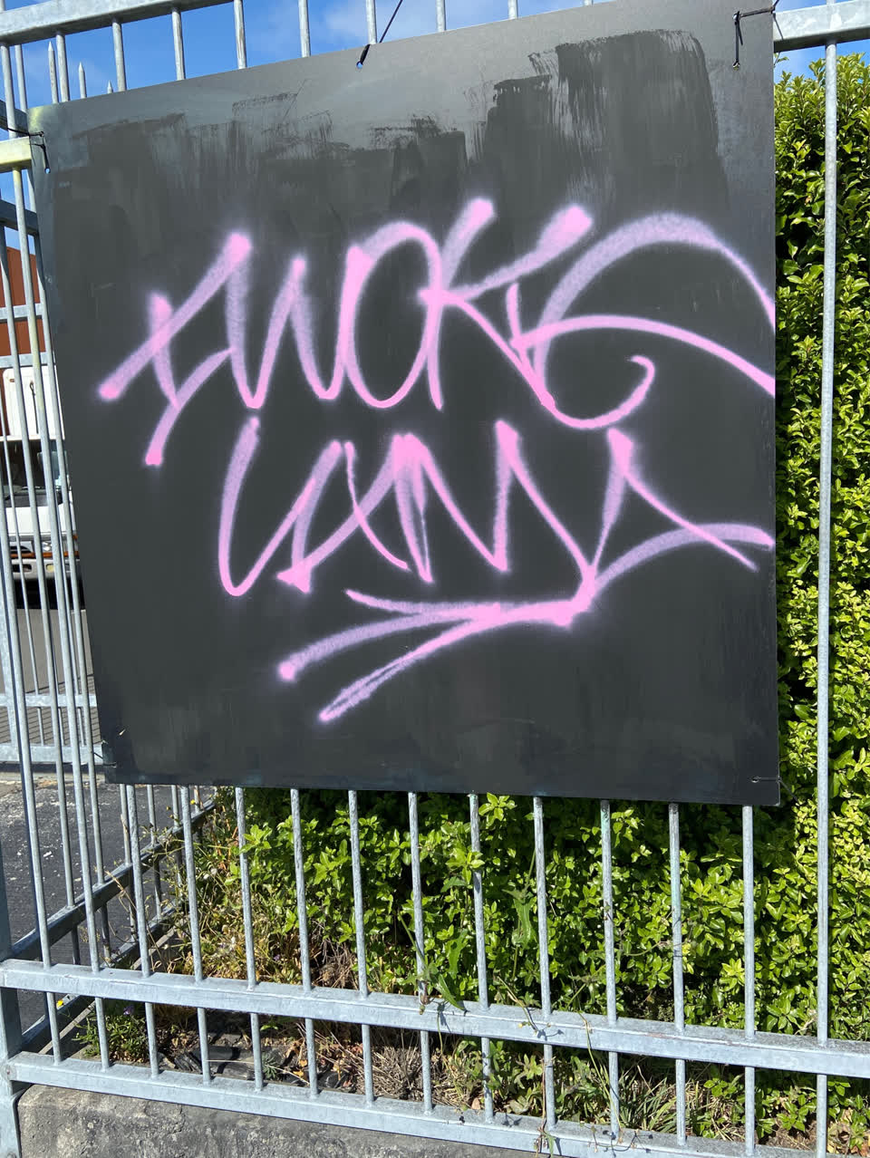 The photograph attached to this graffiti report