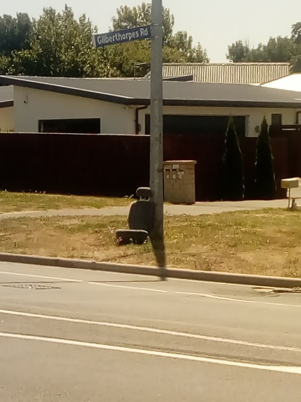 The photograph attached to this roading/streets report