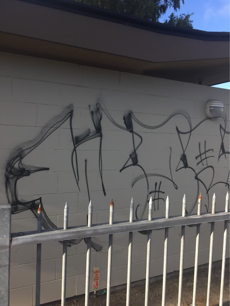 The photograph attached to this graffiti report