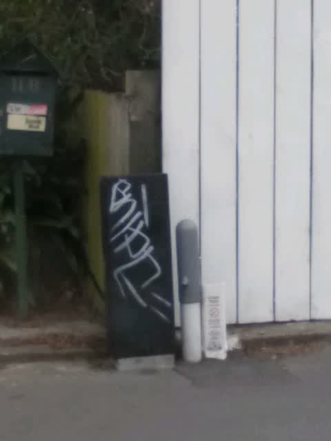 Graffiti, a report photo