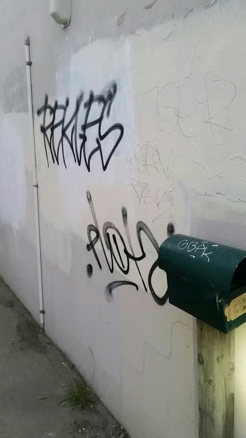 Graffiti — a report photo