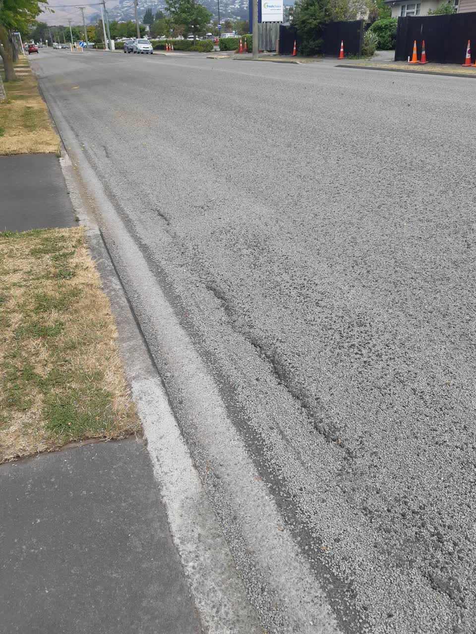 The photograph attached to this roading/streets report