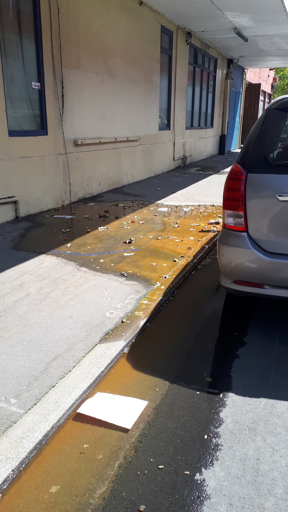 The photograph attached to this water supply report