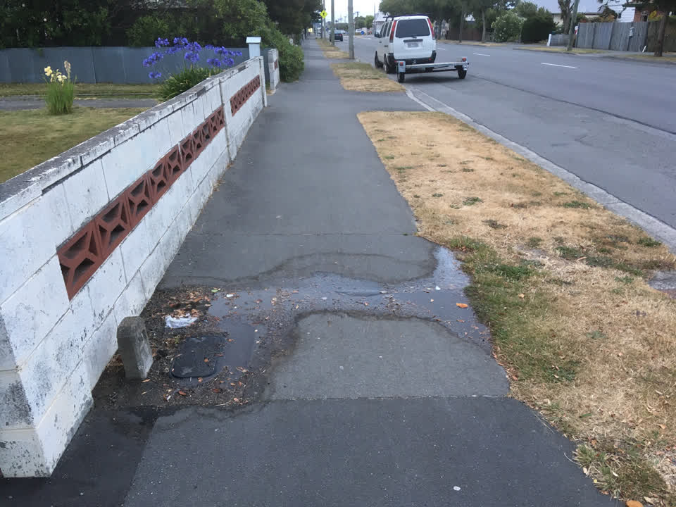 The photograph attached to this water supply report