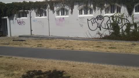 Graffiti, a report photo