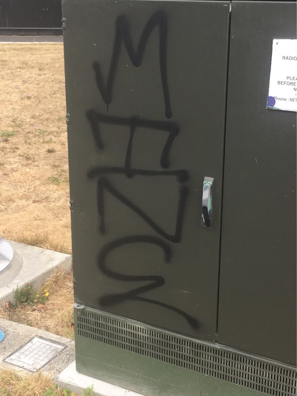 The photograph attached to this graffiti report