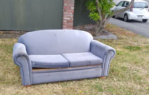 Rubbish/Recycling, a report photo