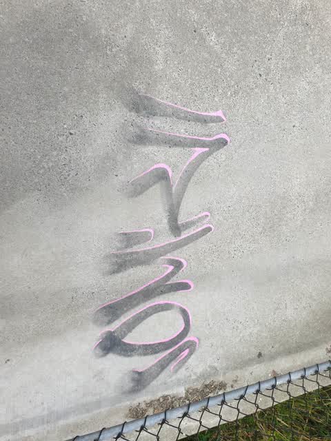 Graffiti, a report photo