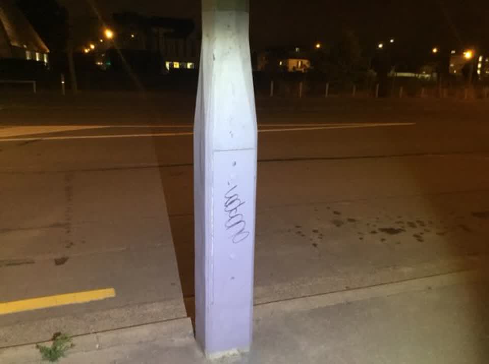 The photograph attached to this graffiti report