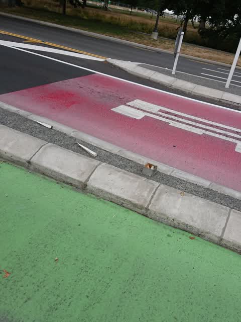 Roading/Streets — a report photo