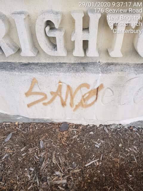 Graffiti, a report photo