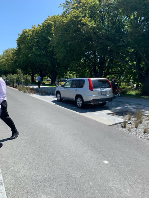 Roading/Streets, a report photo