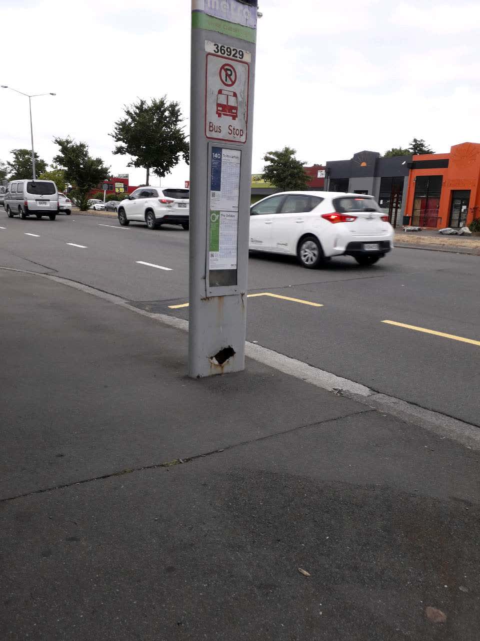 The photograph attached to this roading/streets report