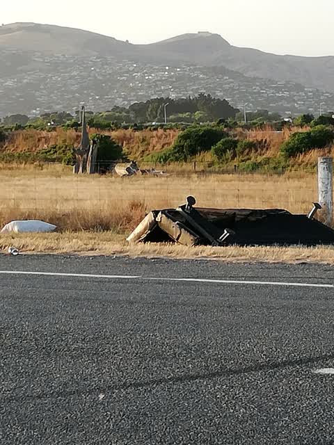 Rubbish/Recycling, a report photo